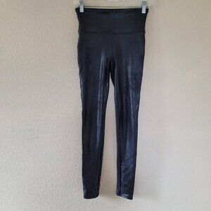 Spanx Womens Black Shine Legging Sz Small Pull On Slimming Stretchy Faux Leather